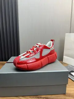 Prada men’s shoes are popular