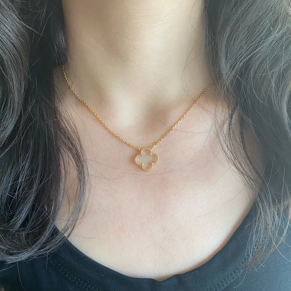 Van Cleef & Arpels clear crystal four-leaf clover necklace