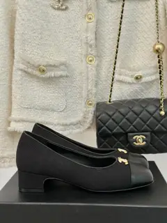 Chanel Double C thick heel shoes