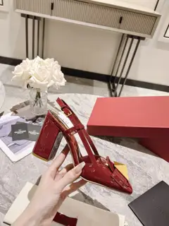 Top version VALENTINO Heels