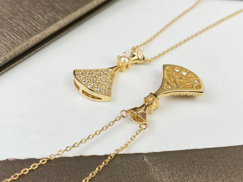 Bvlgari Fan-shaped necklace high-end customization Sub-gold electroplating 18k rose gold