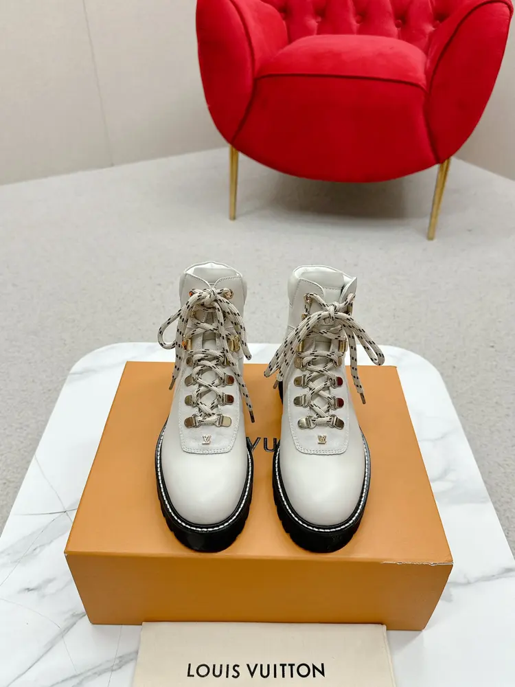 Louis Vuitton Martin boots lace-up ankle boots