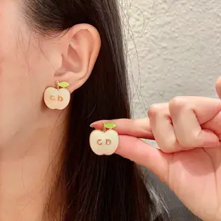 Dior second-hand earrings