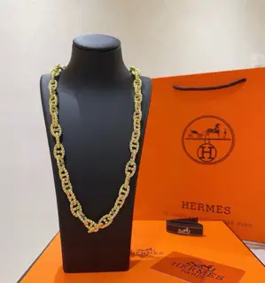 Hermès necklace New product launch HERMES must-have pig nose series jewelry High-end