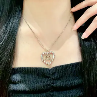 Chanel vintage necklace
