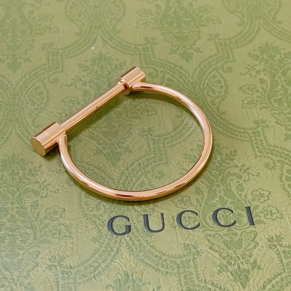 Gucci bracelets and bracelets