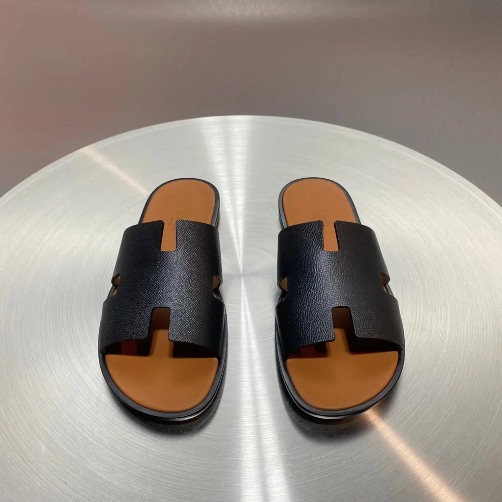 Hermès Classic H Slippers ~ High-end men’s sandals• beach shoes slippers ~ counter