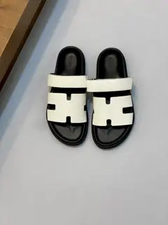 Hermès slippers