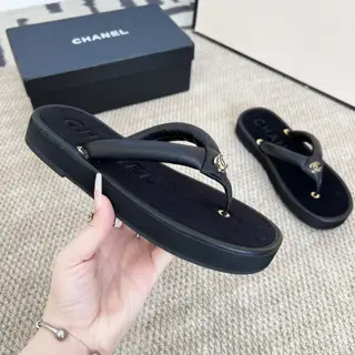 Chanel flip-flops