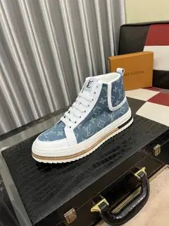 Louis Vuitton sports casual shoes Counter quality