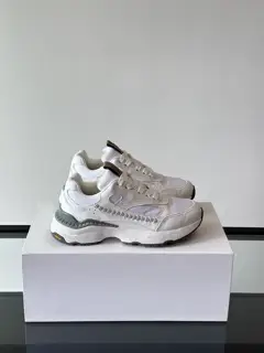 Berluti high-end men’s casual sneakers