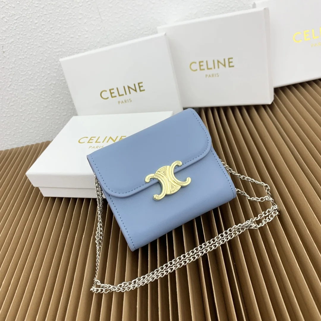 Celine Triomphe