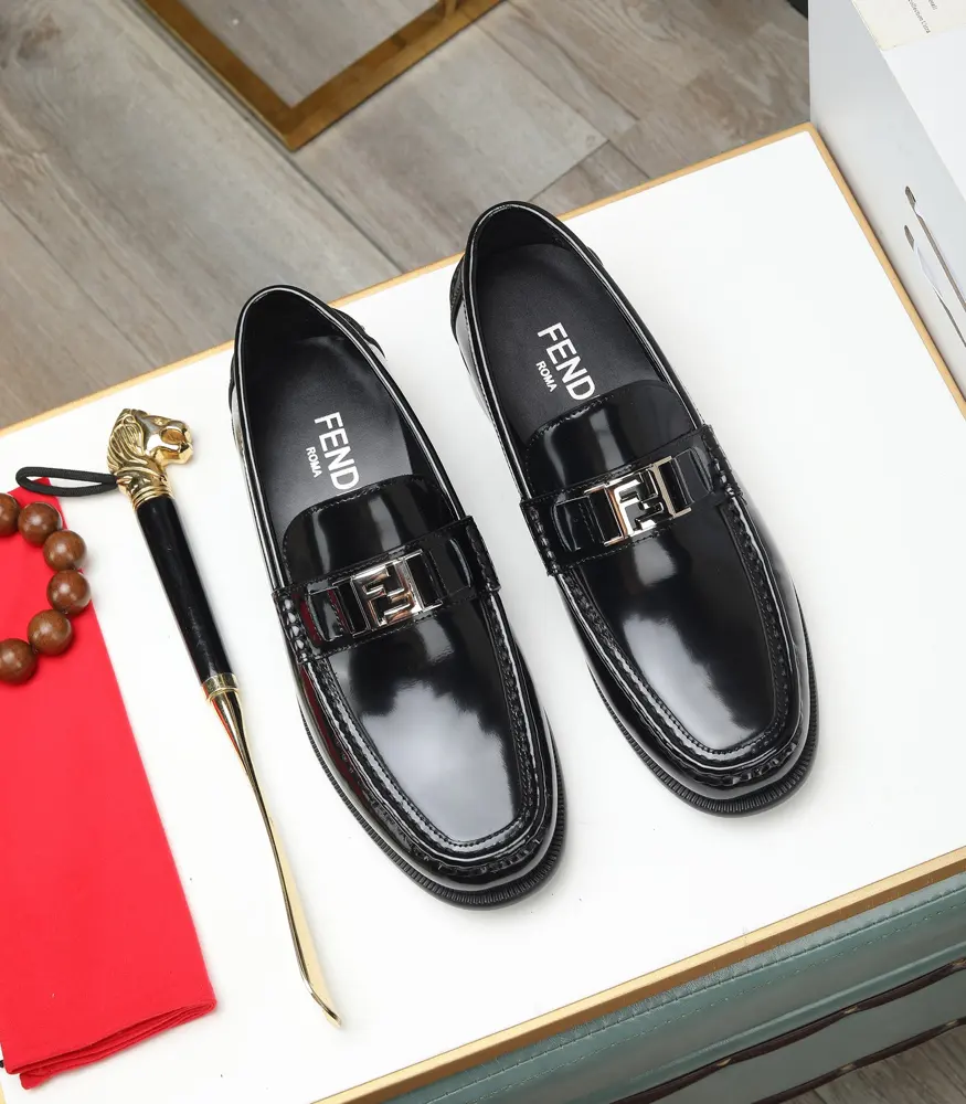Fendi leather shoes