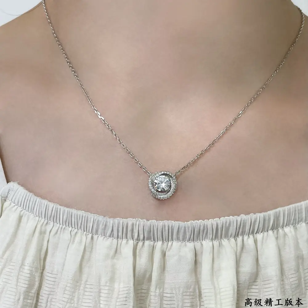 Cartier linen flower necklace