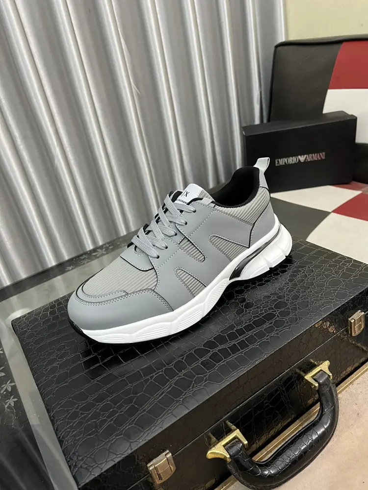 Armani Fashion Men’s Sports Shoes Carefully crafted international brand This casual shoe