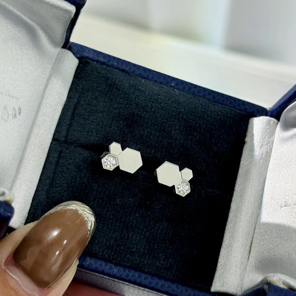 Chaumet Honeycomb Series Single Diamond Earrings