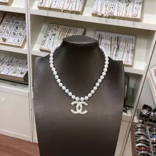 Chanel Small Pearl Necklace