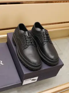 Dior classic casual leather shoes Sold simultaneously at the counter