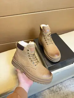 UGG unique modern sports shoes. Counter purchase Casual shoes Original leather imported