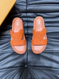 Louis Vuitton slippers