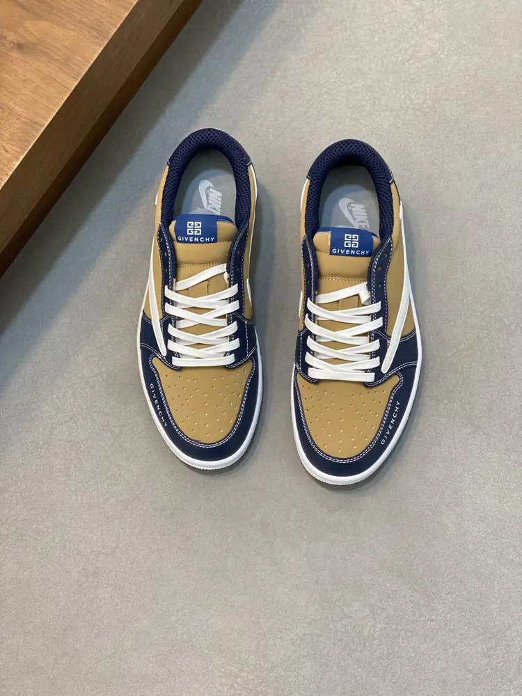Givenchy x NIKE casual sneakers