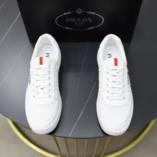 Prada men’s fashion casual shoes