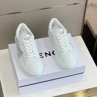 Givenchy City sport sneakers