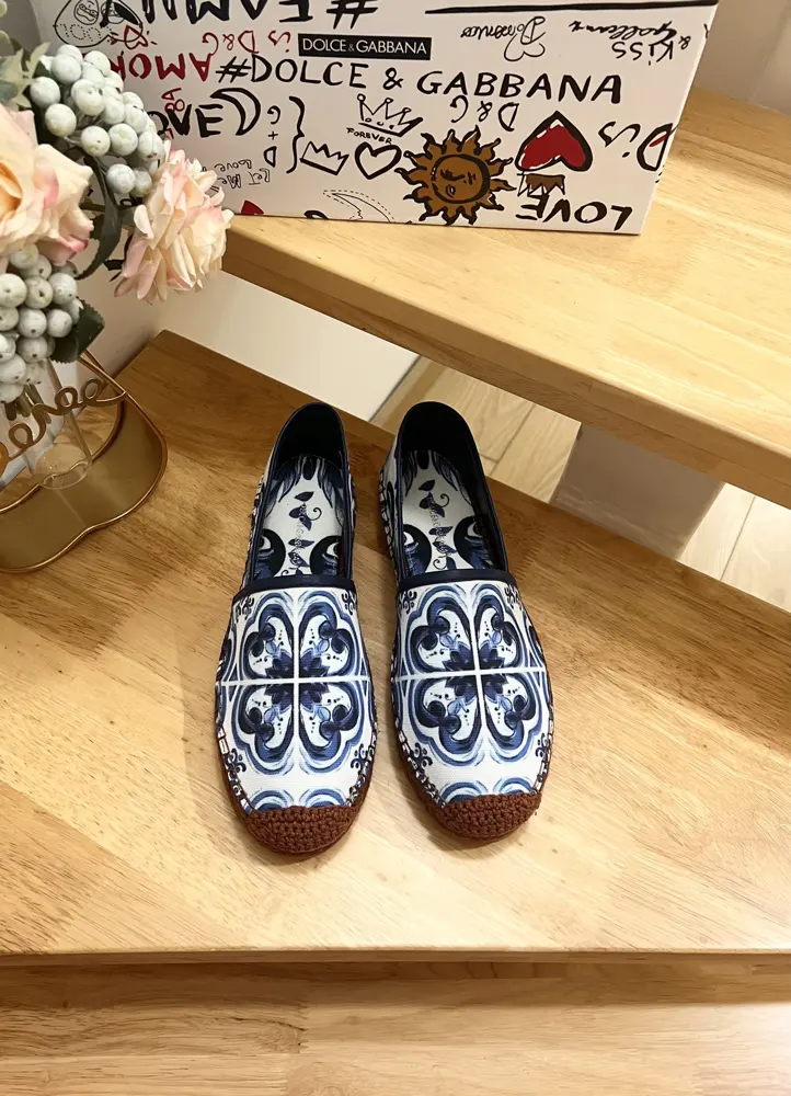 Dolce & Gabbana Espadrilles DG’s style is getting more and more fashionable