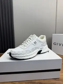 Givenchy thick-soled height-enhancing casual sports shoes