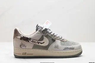 NIKE AIR FORCE 1’07 Sneakers CD1212-555