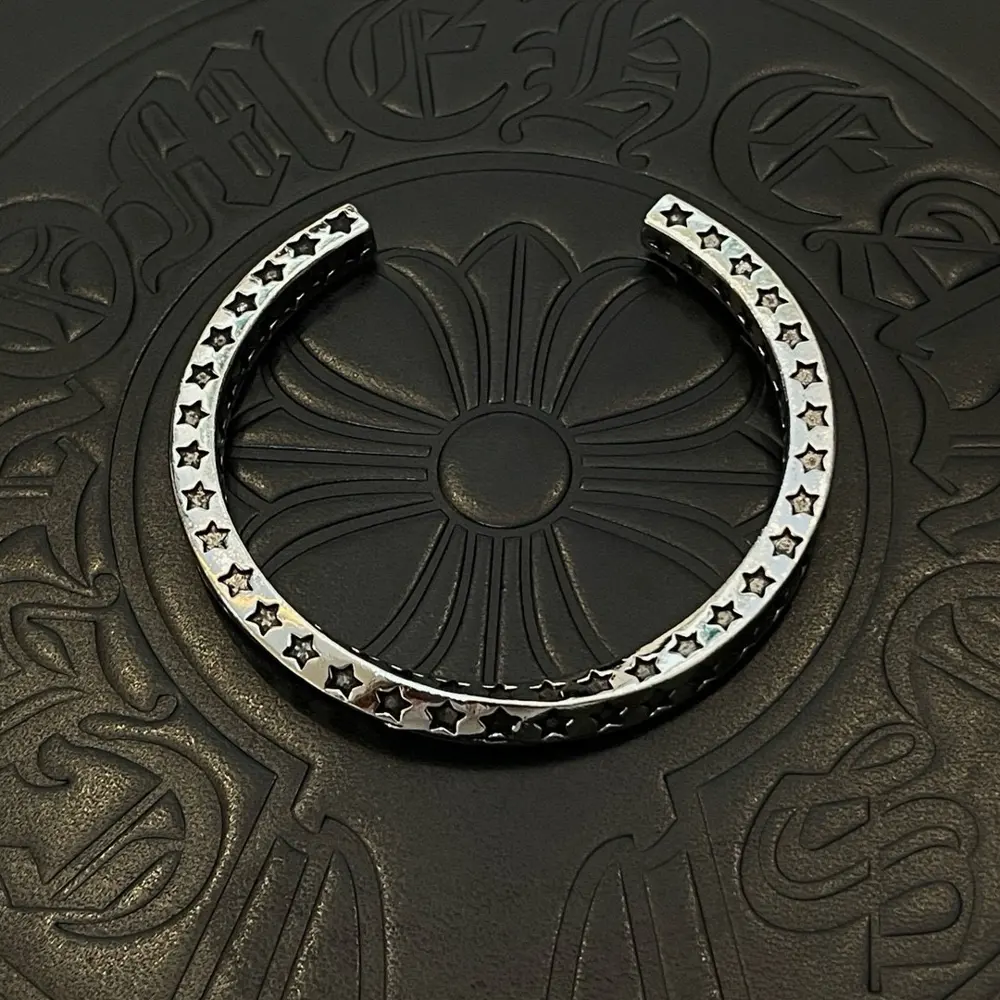 Chrome Hearts Classic Five-Star Flower Open Bracelet