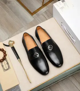 Gucci formal shoes Italy Imported cowhide + top imported water-dyed cowhide lining Finely