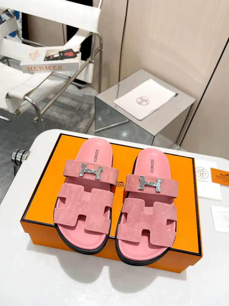 Hermès Top version Second uncle sandals Cute and beautiful shoe shape