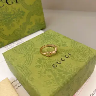 GUCCI 18K gold horsebit diamond ring half horsebit opening size 6-11