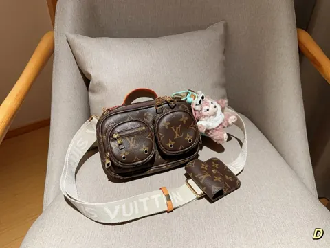 Louis Vuitton Crossbody