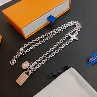 Louis Vuitton Necklace