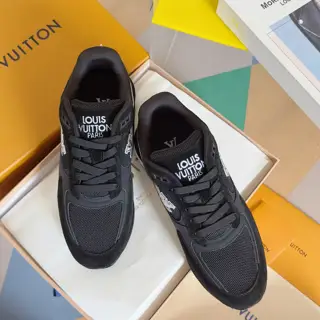 Louis Vuitton Casual Sneakers