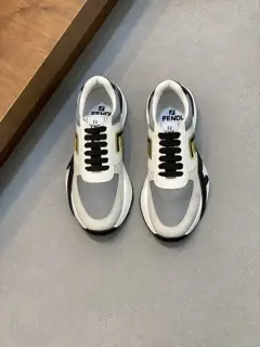 FENDI Men’s casual sneaker with elastic band
