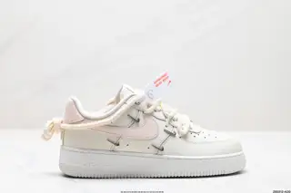 NIKE AIR FORCE 1’07 Sneakers FC8110-181