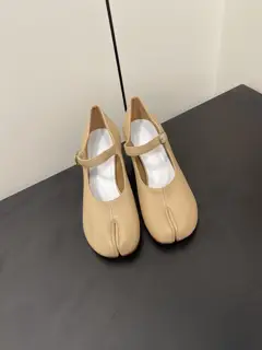 Maison Margiela mm6 small heel Mary Jane new product