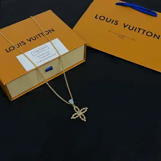 Louis Vuitton turquoise necklace