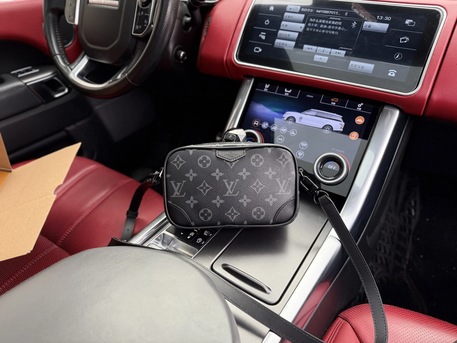 Louis Vuitton Crossbody