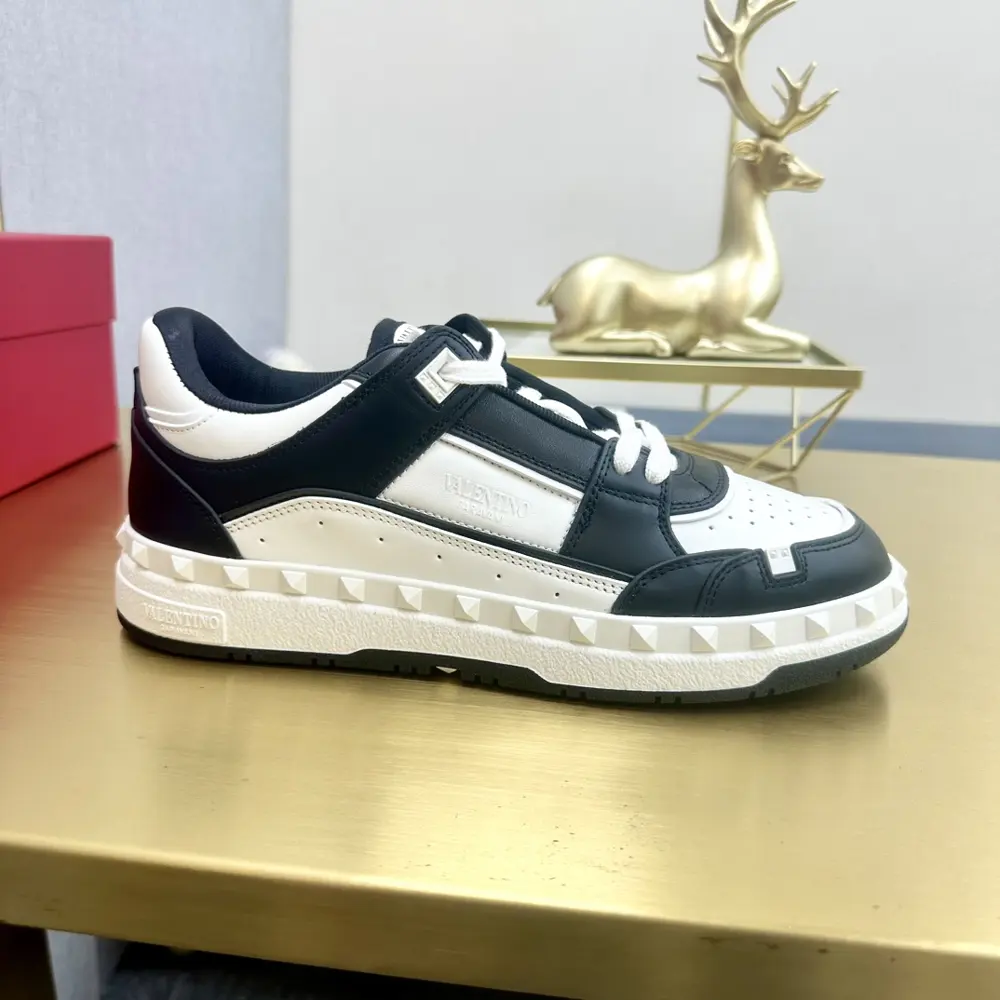 Valentino’s latest fashion shoes