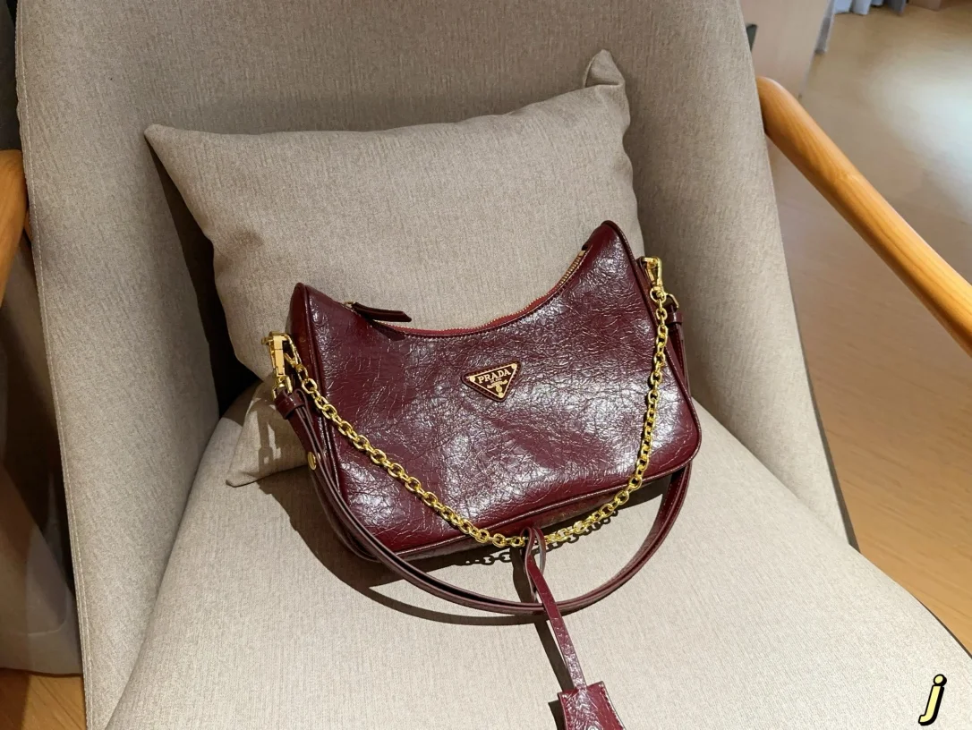 Prada Hobo