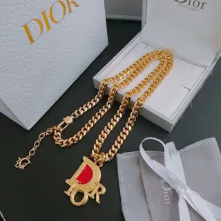 Dior vintage necklace for couples
