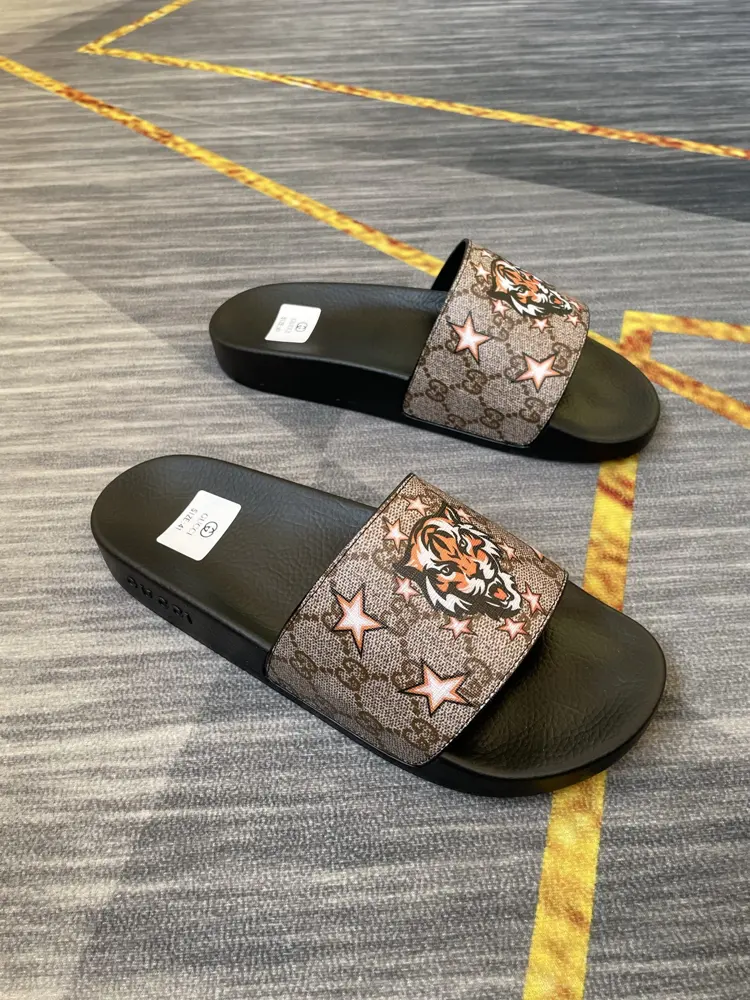Gucci couple flip flops