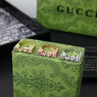 Gucci “GUCCI” white diamond letter-shaped ring size 6-11
