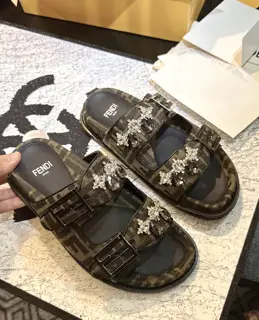 Fendi Slippers Series