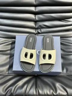 Dior men’s summer slippers with leather soles