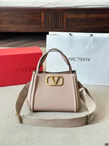 Valentino Tote